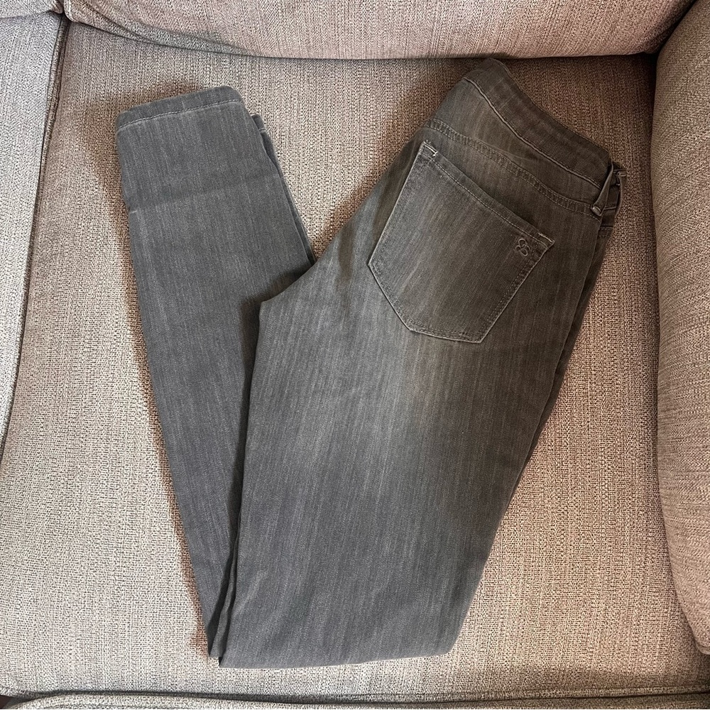Jessica Simpson Women’s Gray Denim Skinny Jeans